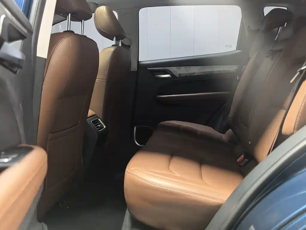 Geely Vision X6 — миниатюра 8