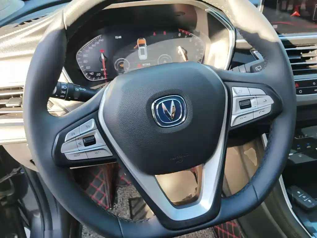 Changan CS75 — миниатюра 11
