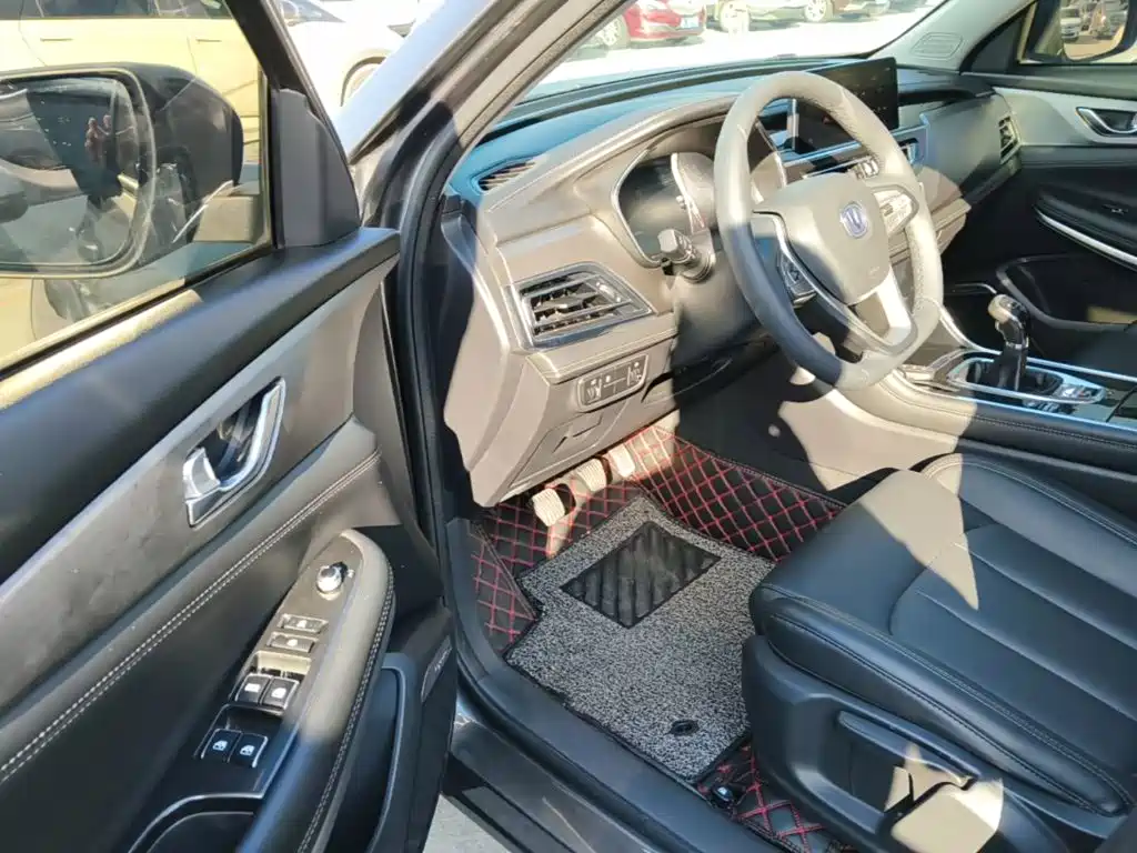 Changan CS75 — миниатюра 16