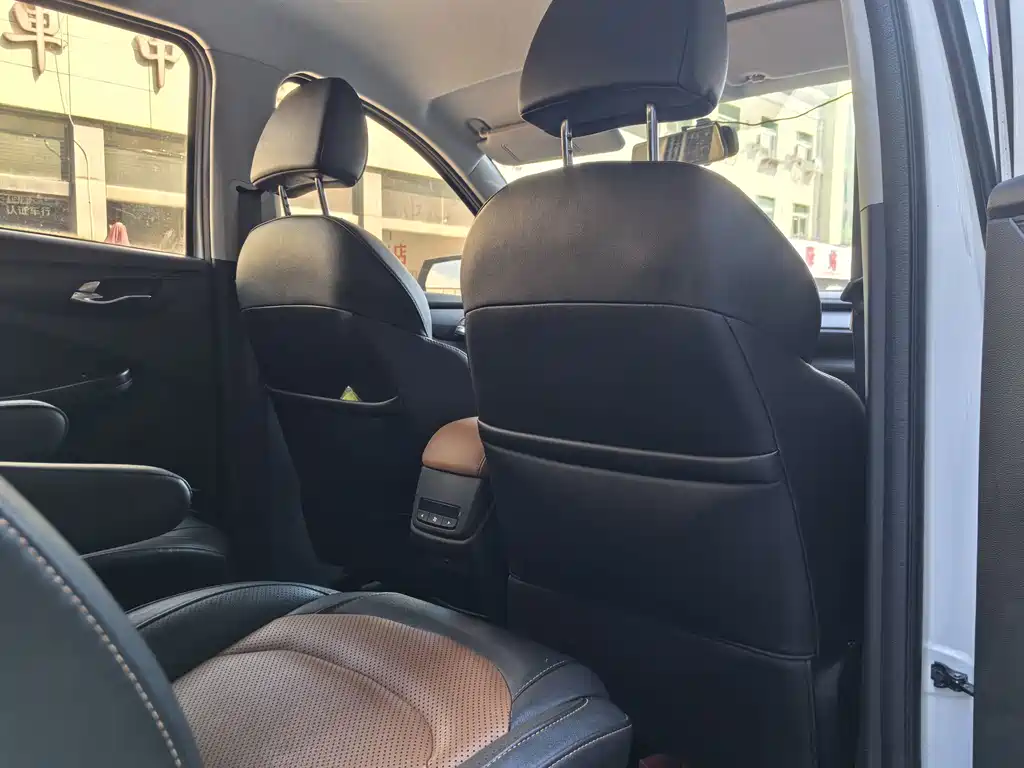 Wuling Hongguang S3 — миниатюра 12