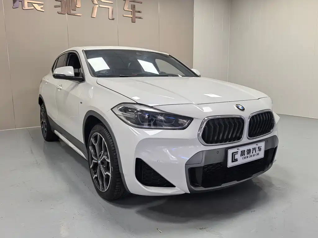 BMW X2 2021 sDrive25i Premium M