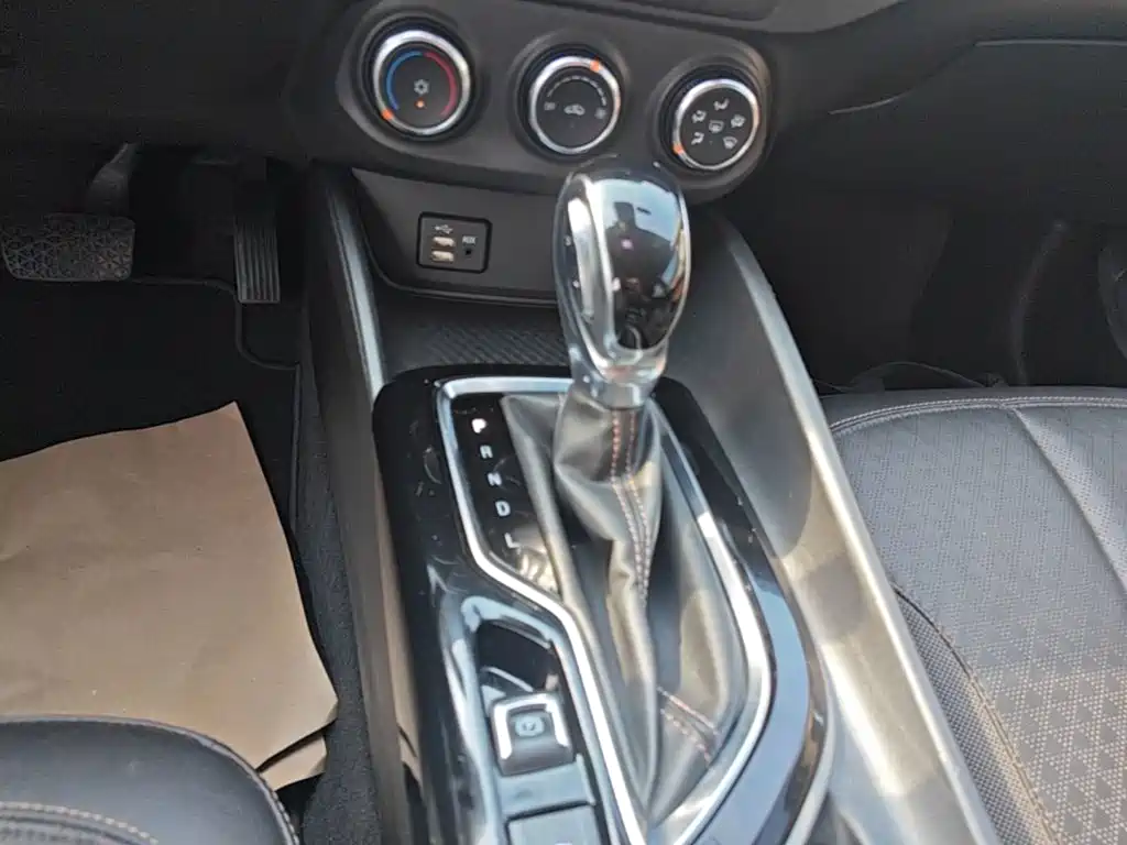 Buick Verano — миниатюра 14
