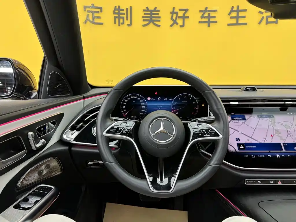 Mercedes-Benz E-Class — миниатюра 40