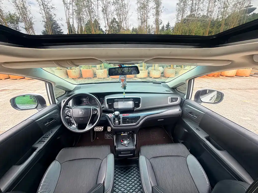 Honda Odyssey — миниатюра 16