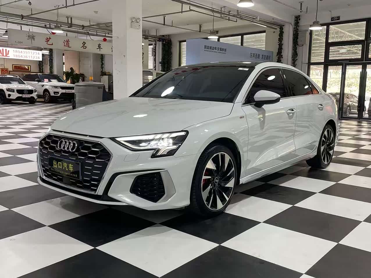 Audi A3 1.4 л 2022 г. Белый, пробег 16700 км