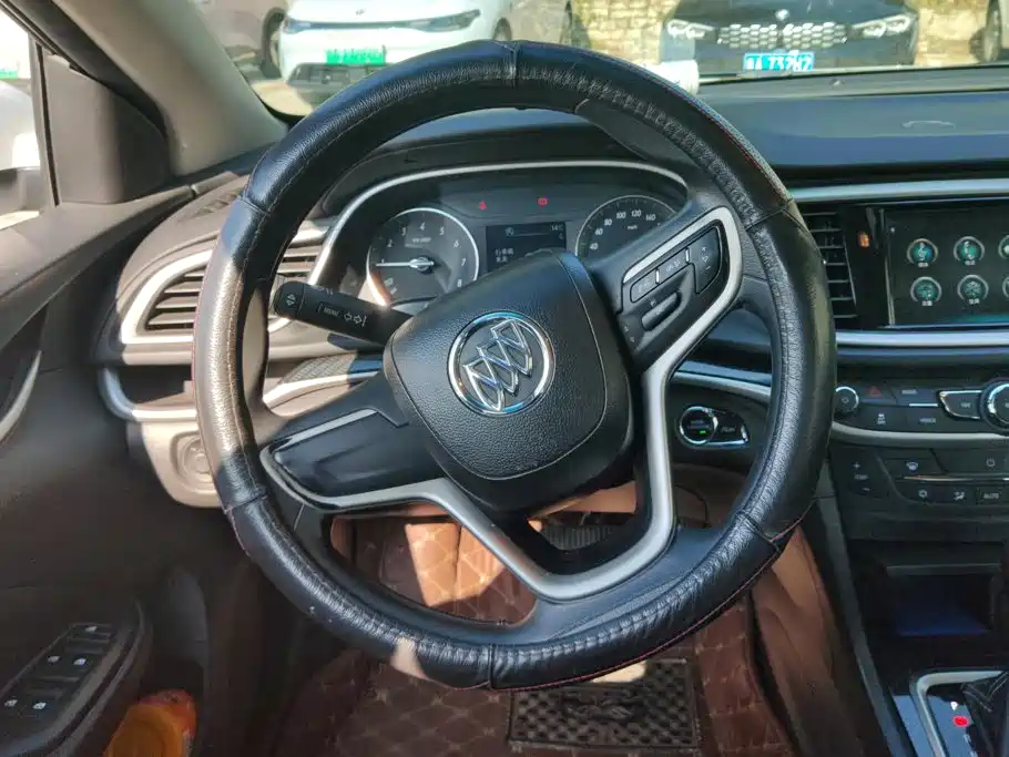 Buick Excelle — миниатюра 15