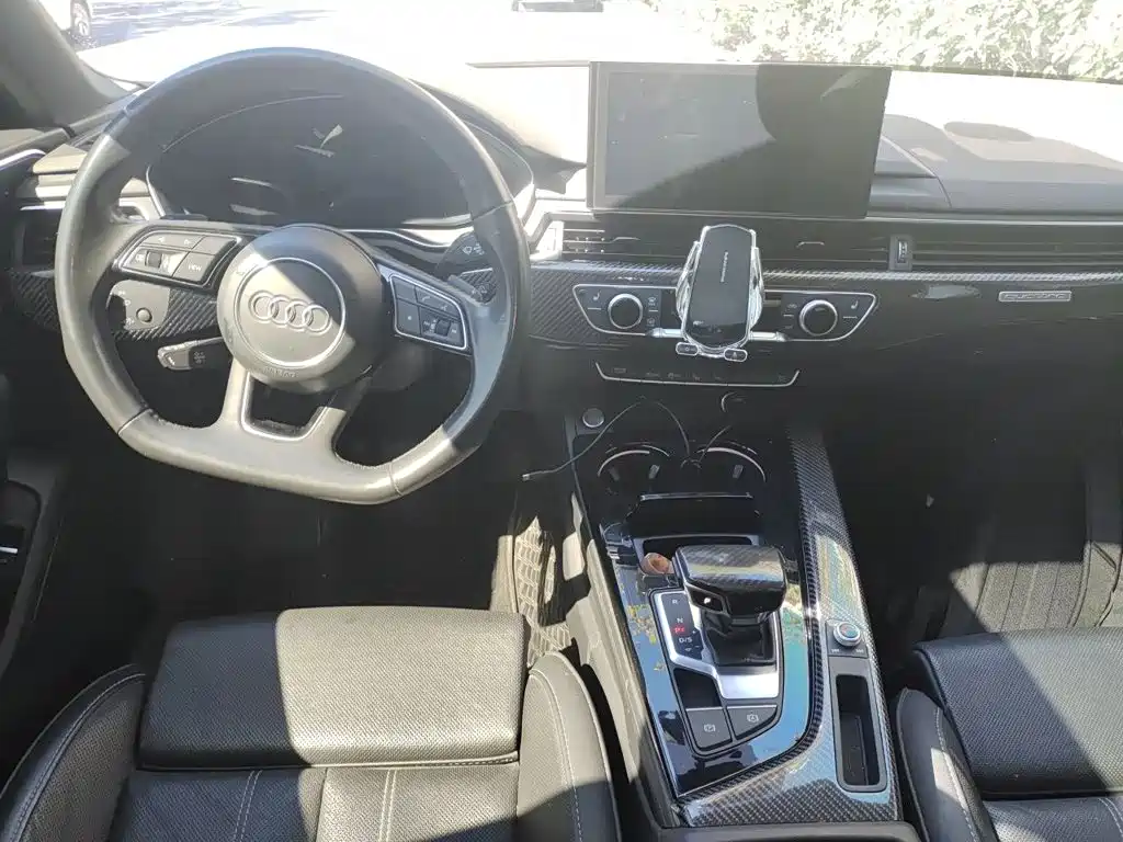 Audi A4L — миниатюра 5
