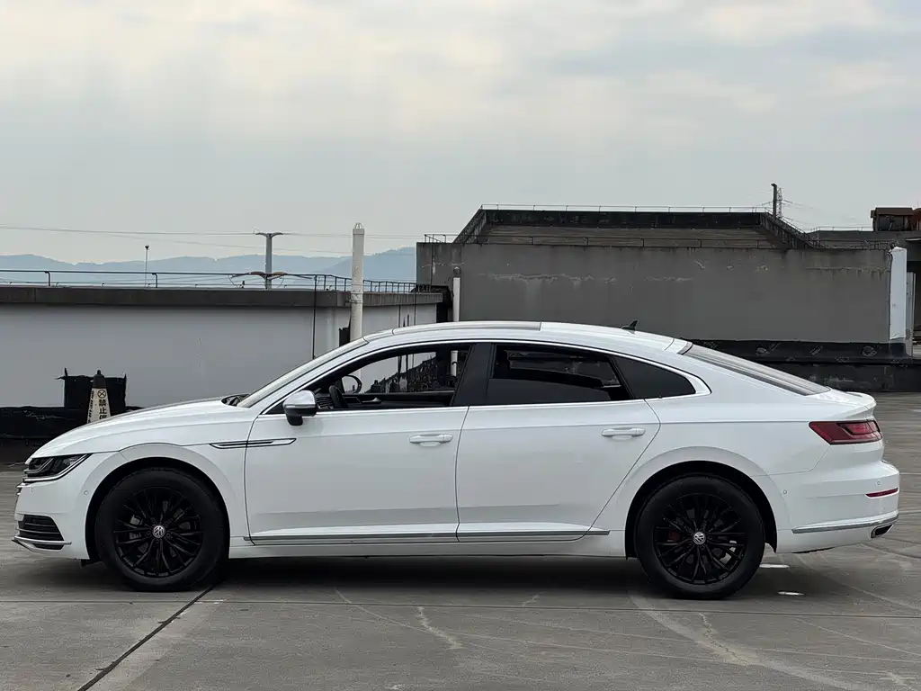 Volkswagen CC — миниатюра 5