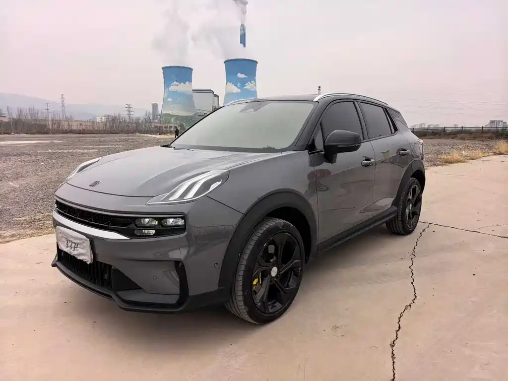 Lynk & Co 06 2023