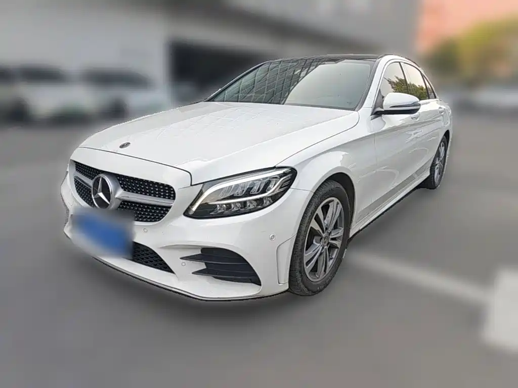 Mercedes-Benz C-Class — миниатюра 3