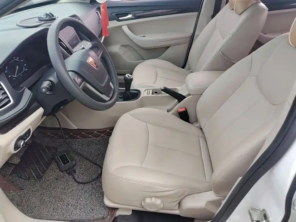 Roewe 360 — миниатюра 15