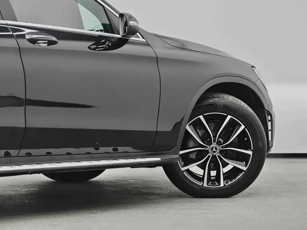 Mercedes-Benz GLC — миниатюра 10