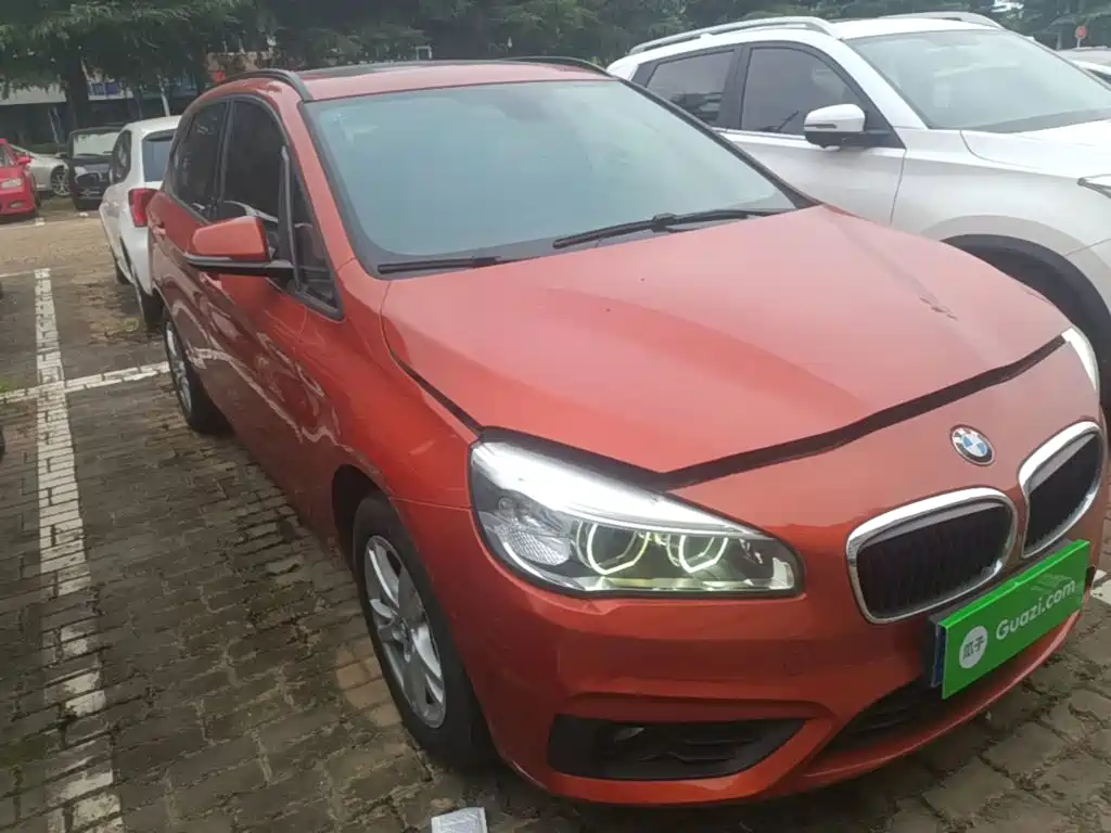 BMW 2 Series Active Tourer — миниатюра 4