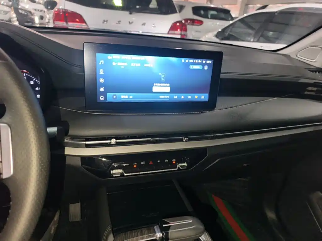 Wuling Jiachen — миниатюра 13