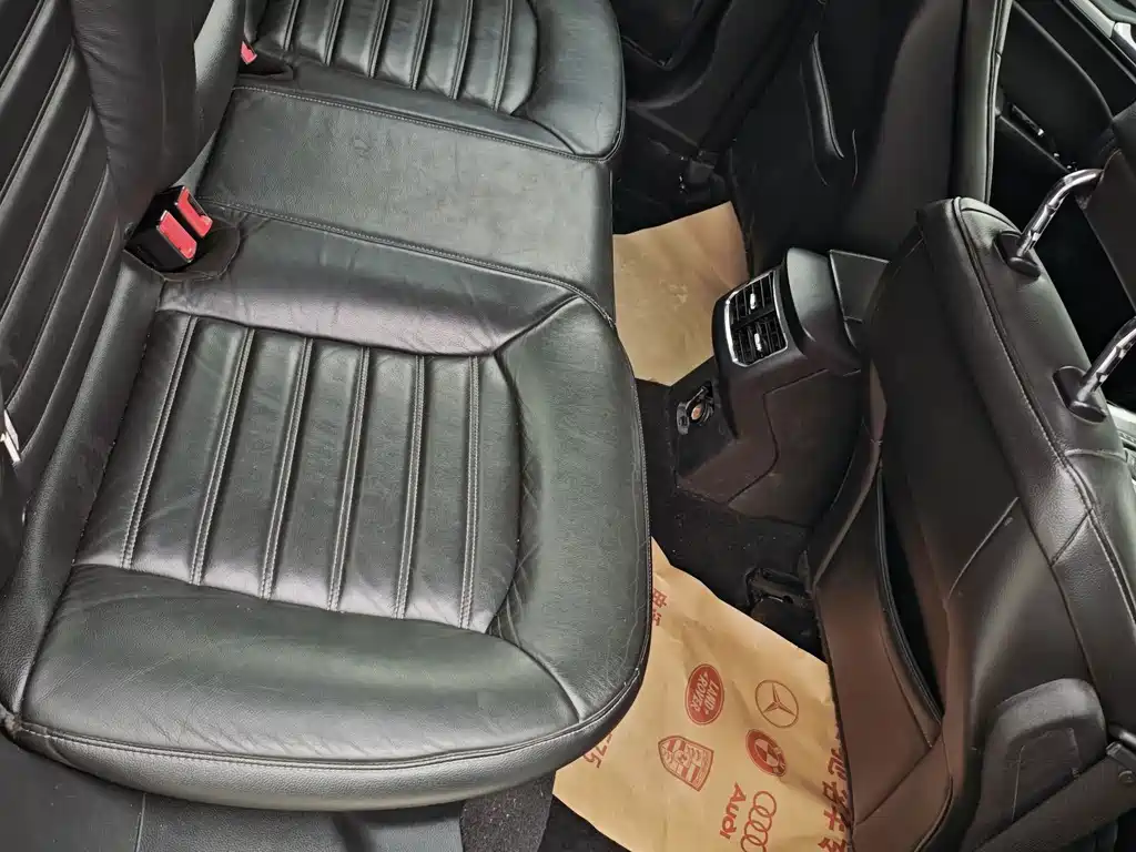 Ford Mondeo — миниатюра 5