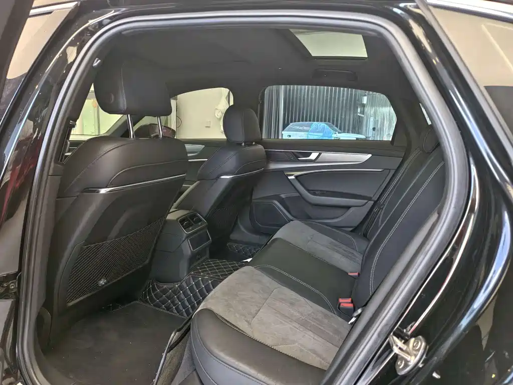 Audi A6L New Energy — миниатюра 20