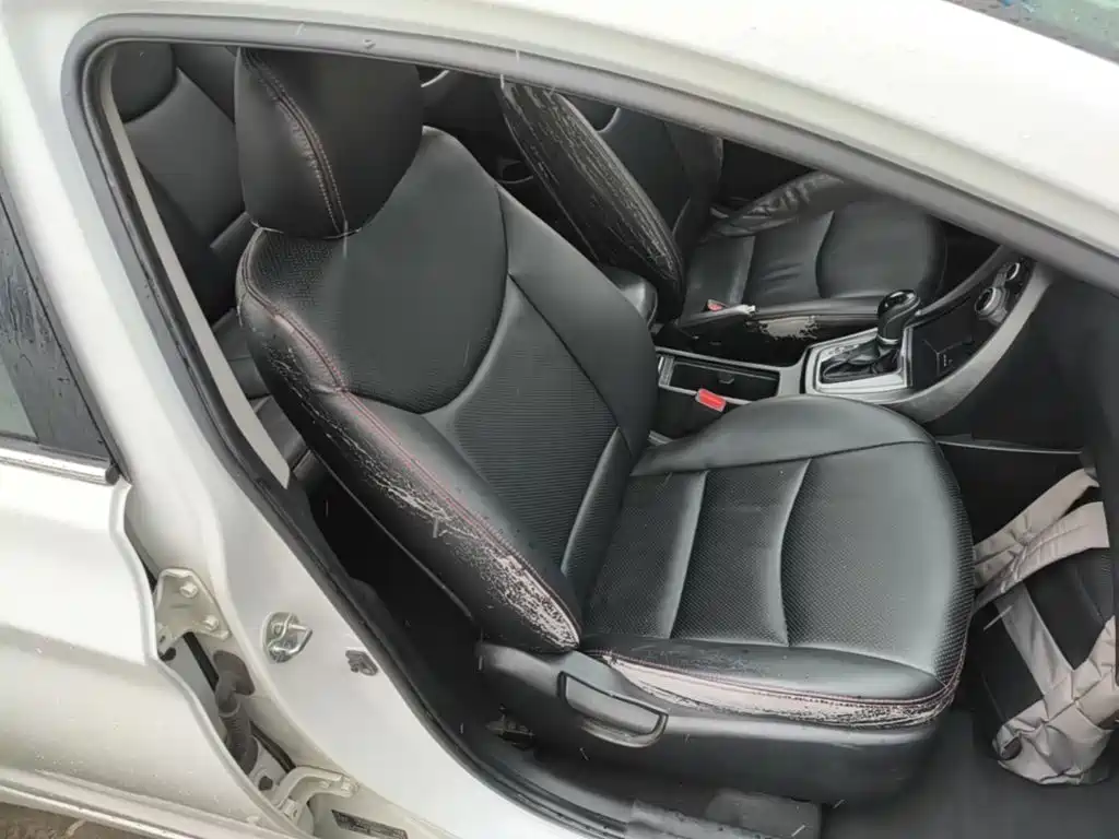 Hyundai Elantra Langdong — миниатюра 25