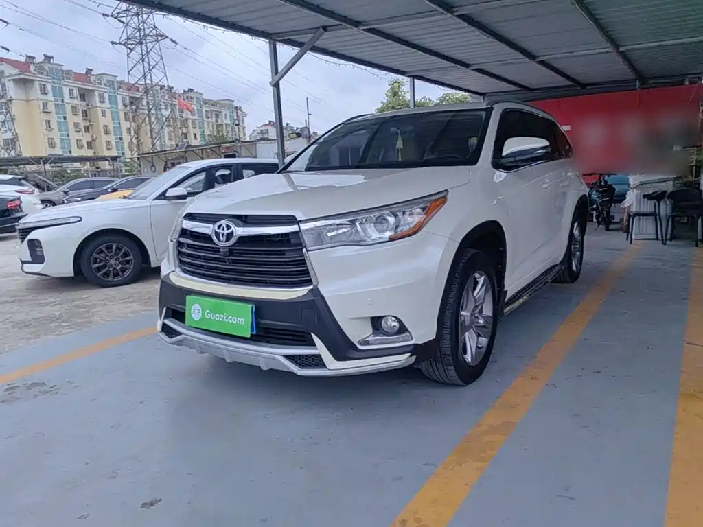Toyota Highlander — миниатюра 2
