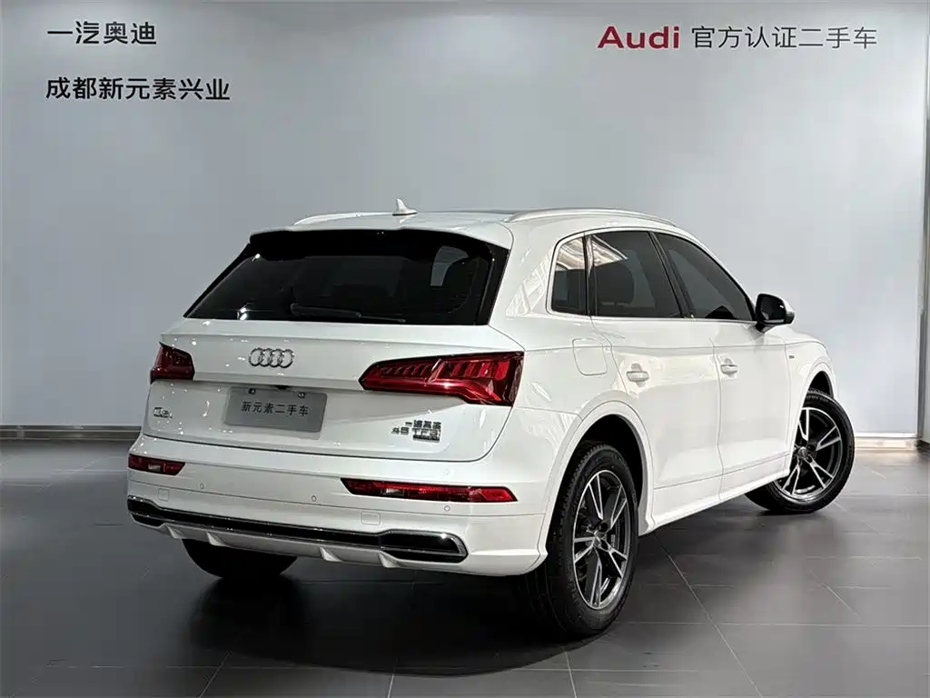 Audi Q5L — миниатюра 4