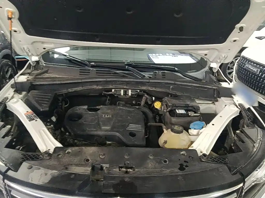 Roewe RX5 — миниатюра 20
