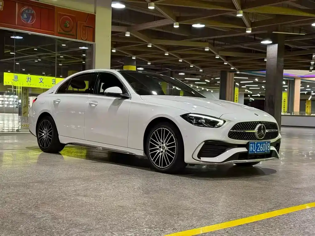 Mercedes-Benz C-Class — миниатюра 3