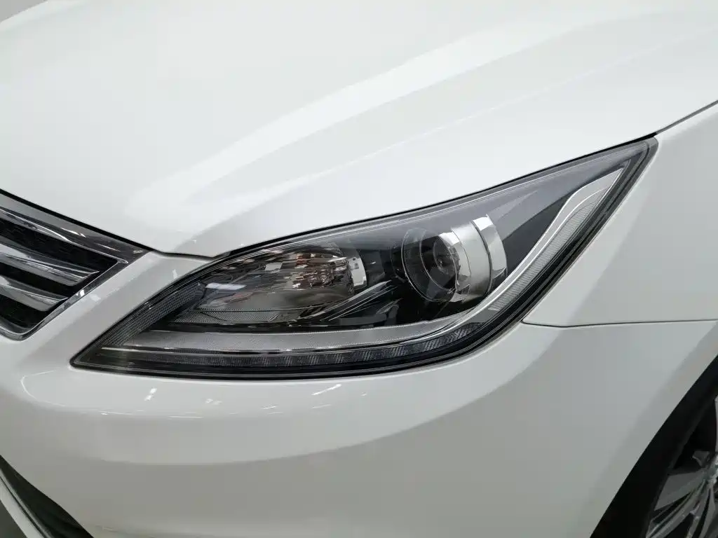 Changan Eado — миниатюра 7