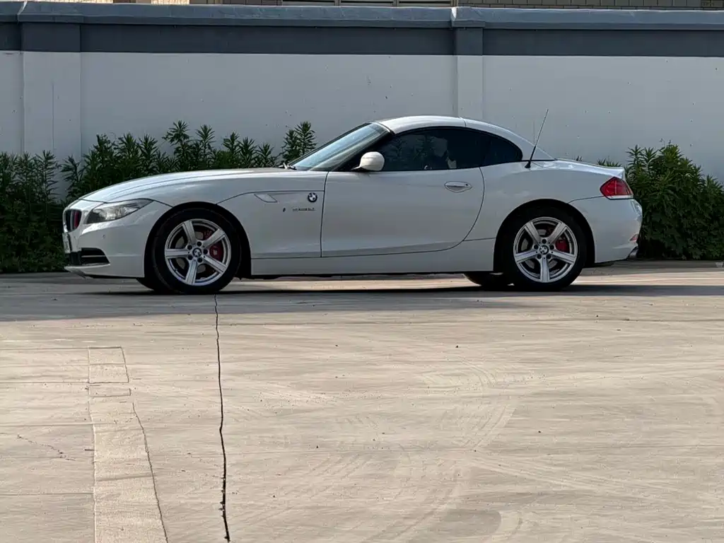 BMW Z4 2012 sDrive20i Lead