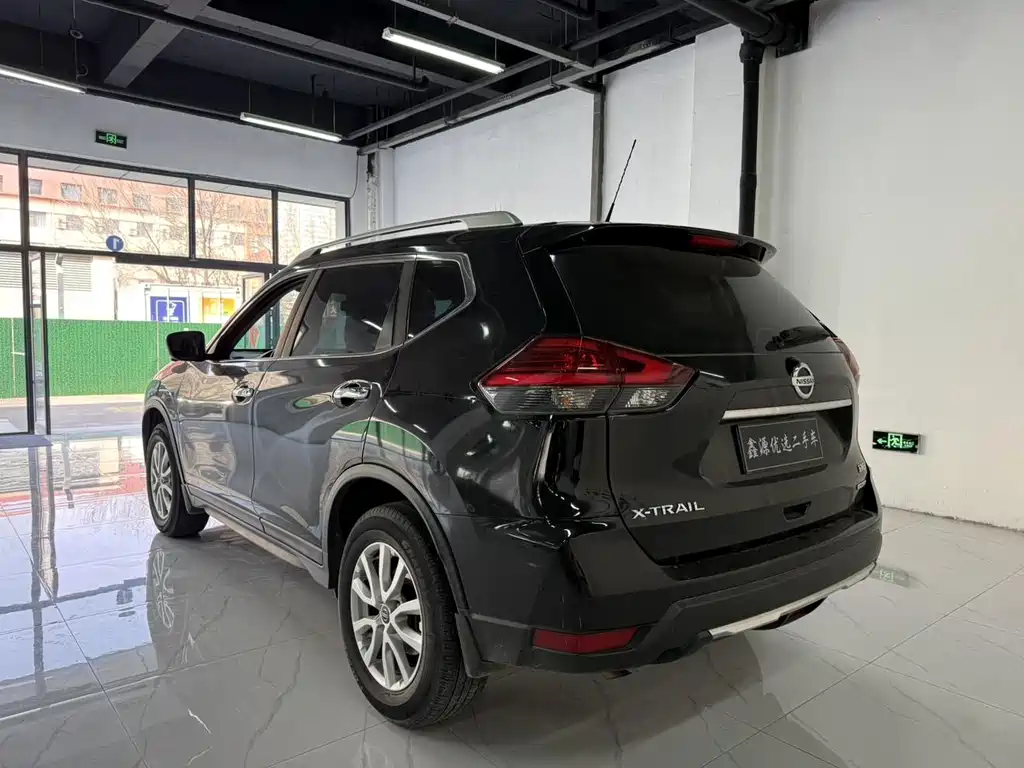 Nissan X-Trail — миниатюра 9