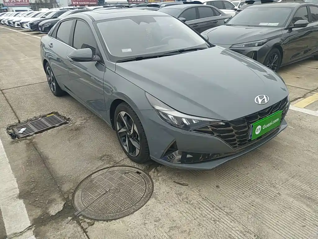 Hyundai Elantra — миниатюра 4
