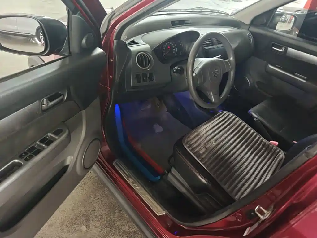 Suzuki Swift — миниатюра 16
