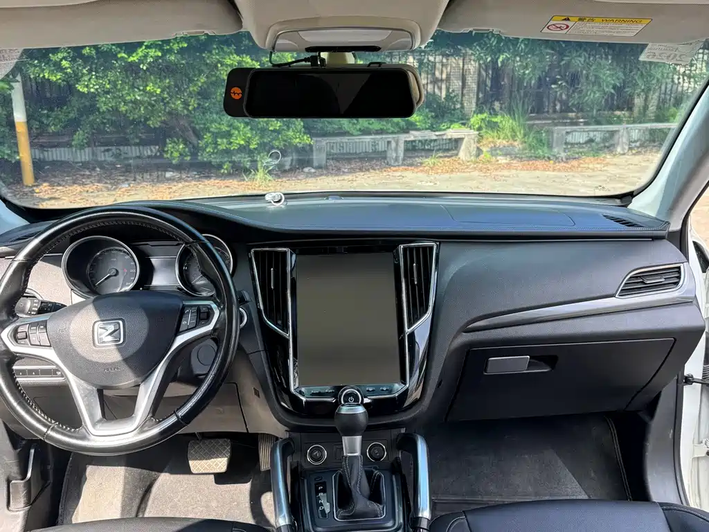 Zotye Zotye SR7 — миниатюра 8