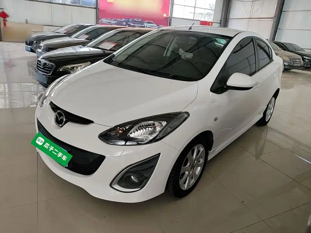 Mazda 2 — миниатюра 2