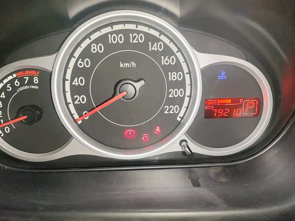 Mazda 2 — миниатюра 12