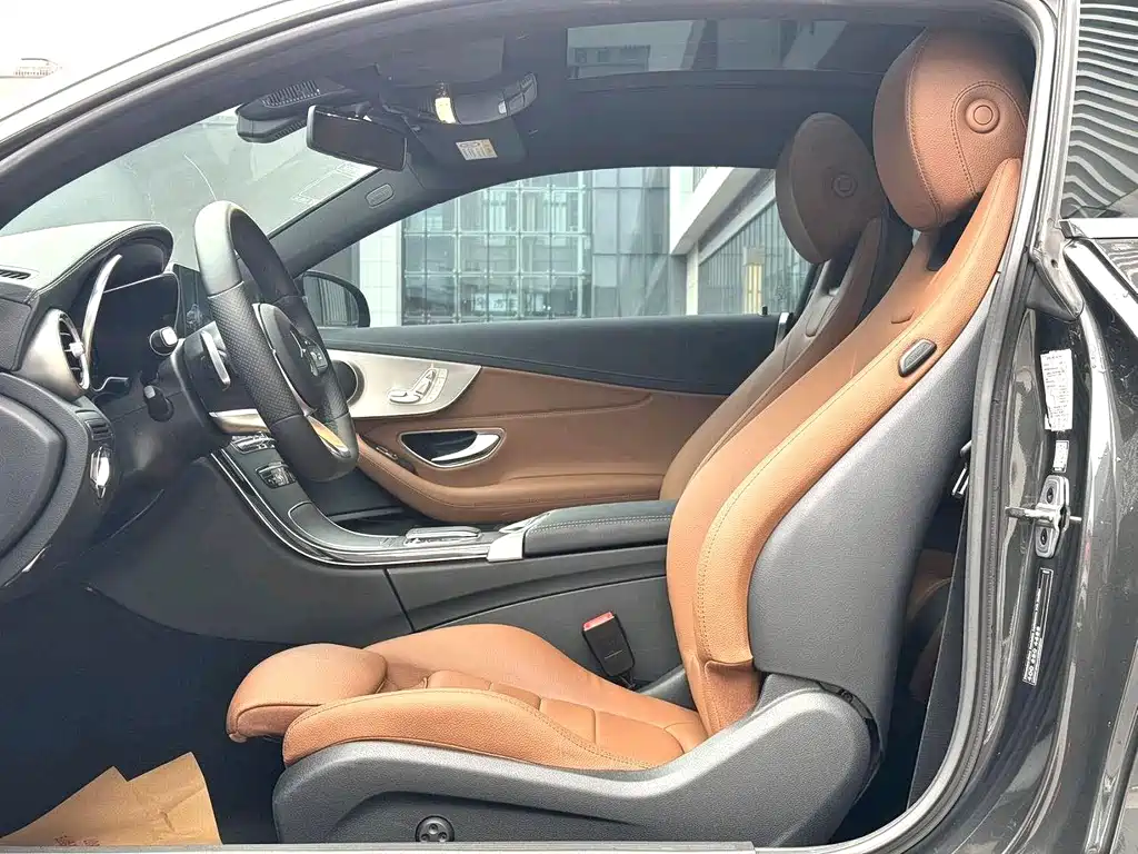 Mercedes-Benz C-Class (Import) — миниатюра 6