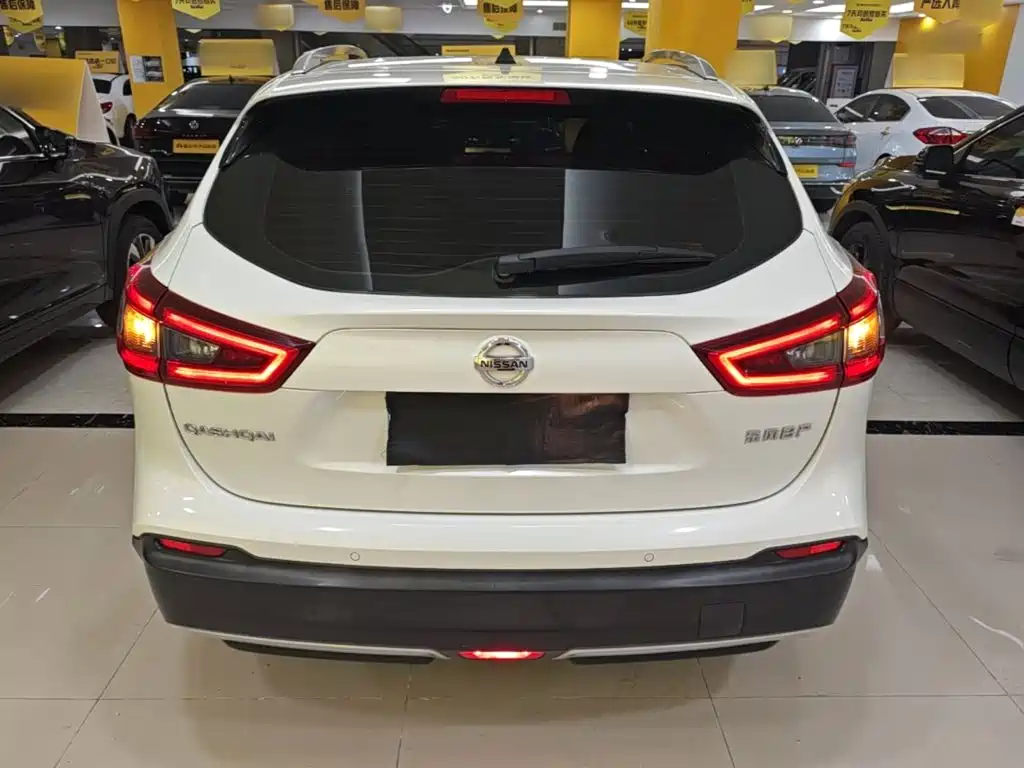 Nissan Qashqai — миниатюра 6