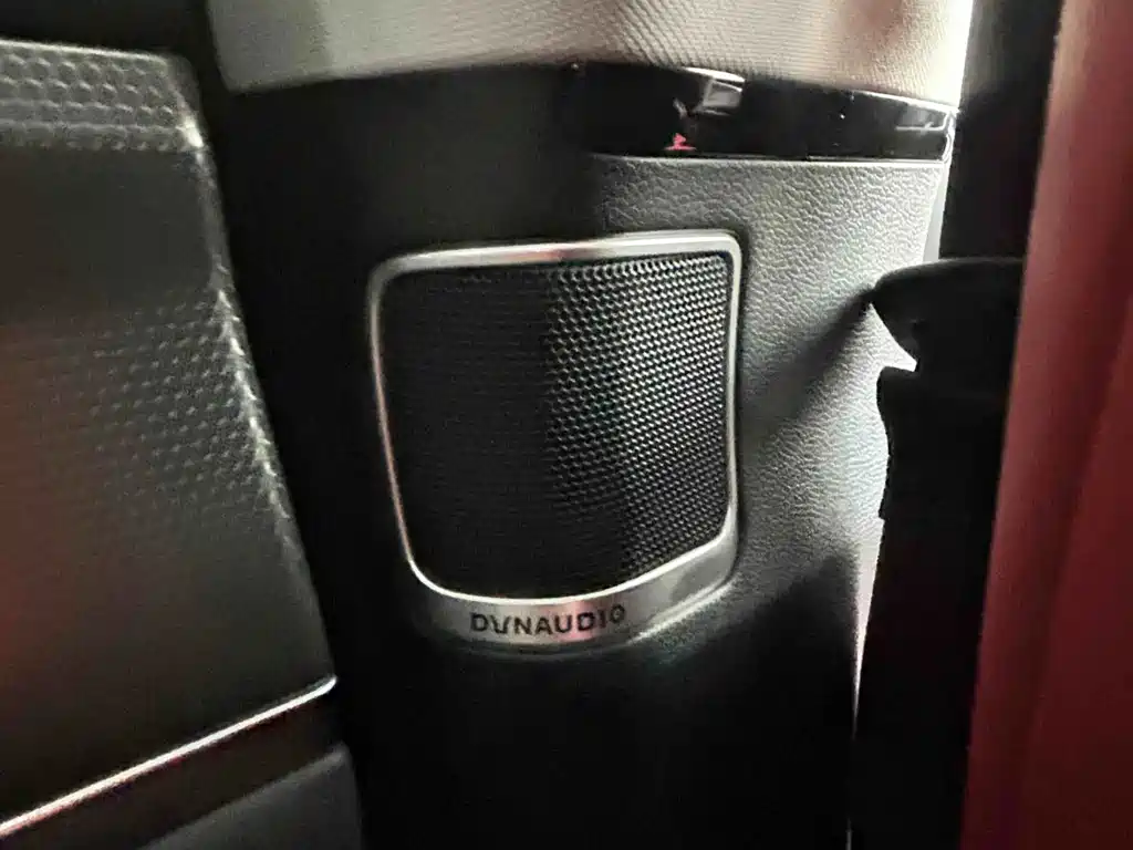 XPeng P7 — миниатюра 19