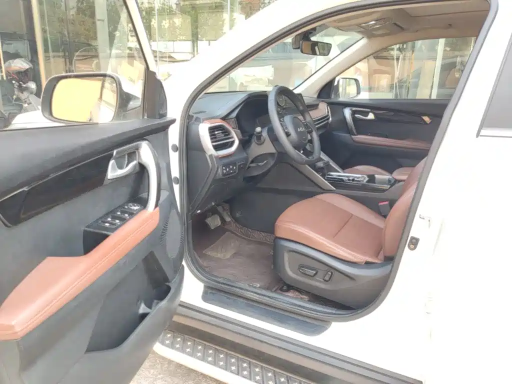 Kia Sportage — миниатюра 16