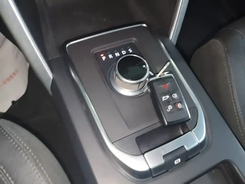 Land Rover Discovery Sport — миниатюра 14