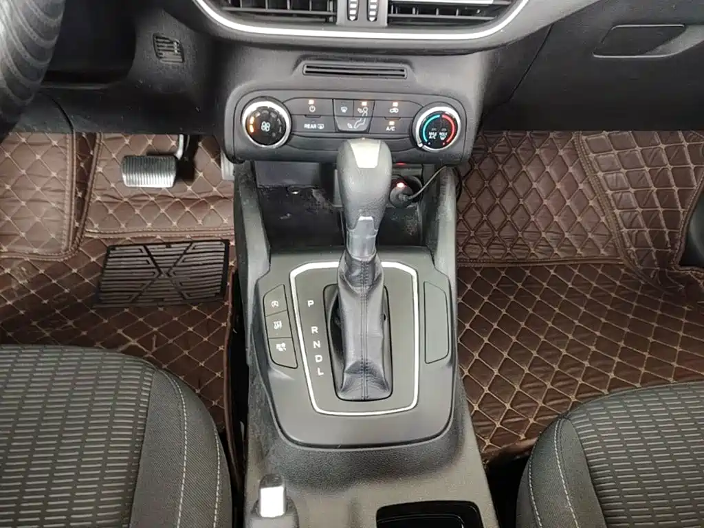 Ford Focus — миниатюра 14