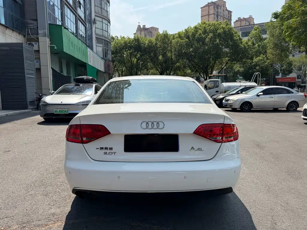 Audi A4L — миниатюра 5