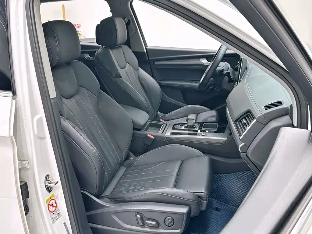 Audi Q5L — миниатюра 9
