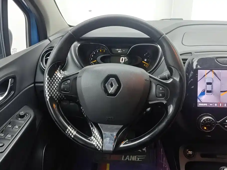 Renault Captur — миниатюра 15