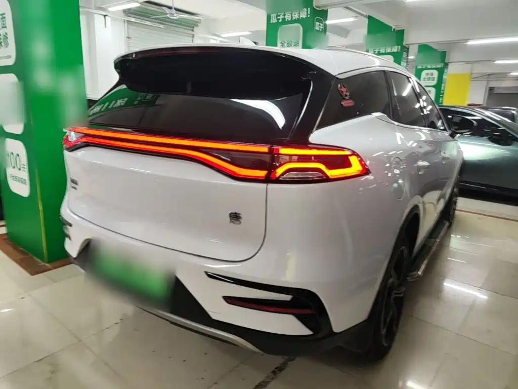 BYD Tang New Energy — миниатюра 7