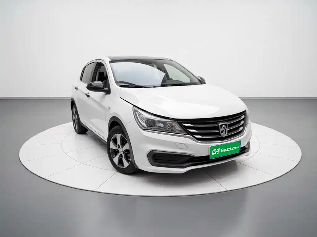 Baojun 310 — миниатюра 3