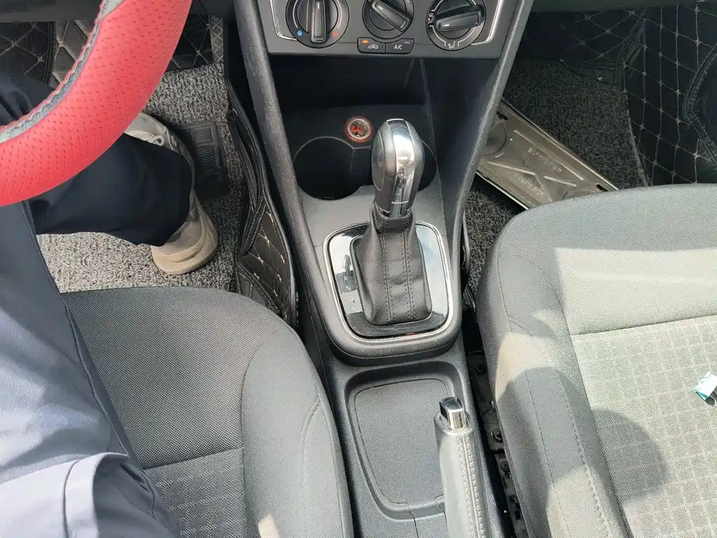 Volkswagen Polo — миниатюра 10