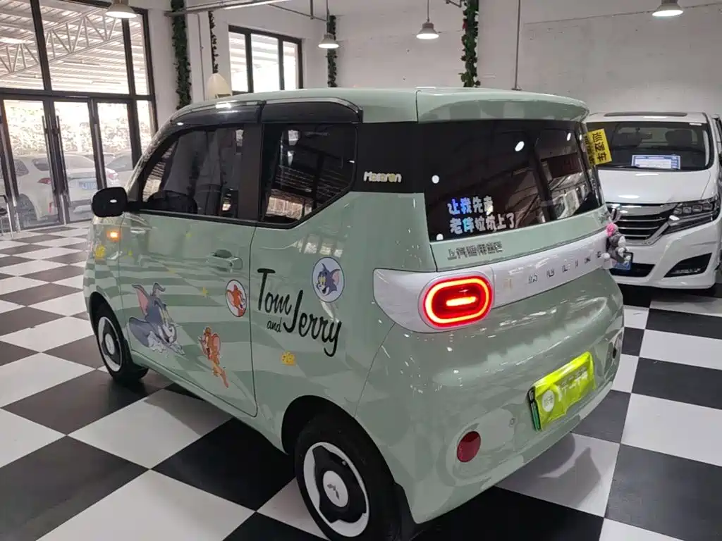 Wuling MINIEV — миниатюра 5