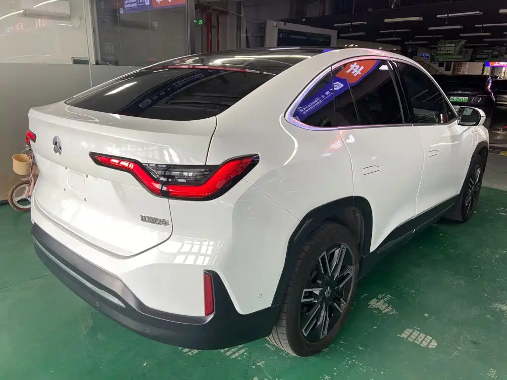 NIO EC6 — миниатюра 16