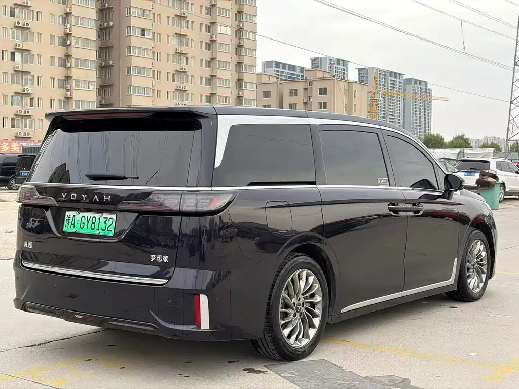 VOYAH Dreamer — миниатюра 9