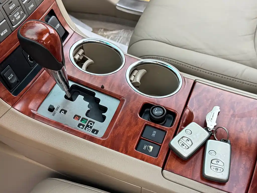 Toyota Highlander — миниатюра 16