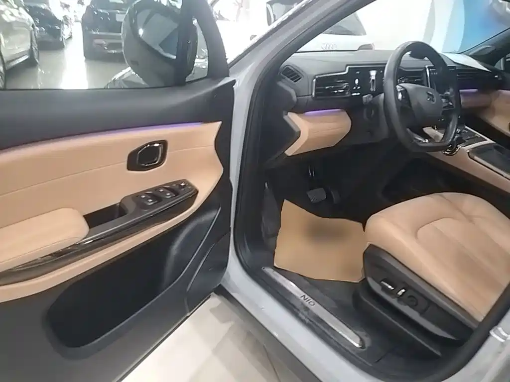 NIO ES6 — миниатюра 16
